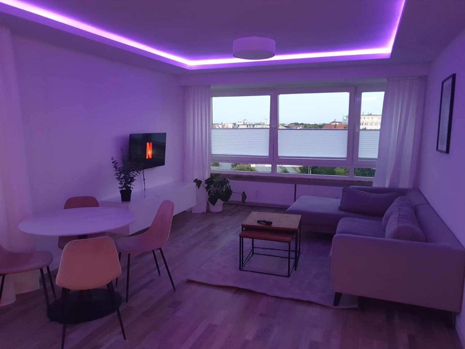 Appartement Moebeliertes Wohnen Auf Zeit Am Yachthafen à Bremerhaven Extérieur photo